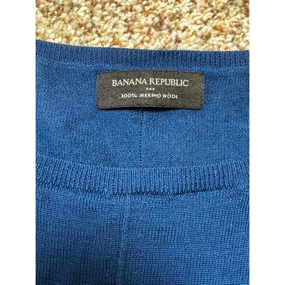 Banana Republic Women's Blue Sweater, Size Large,  100% Soft Merino Wool - Picture 3 of 8